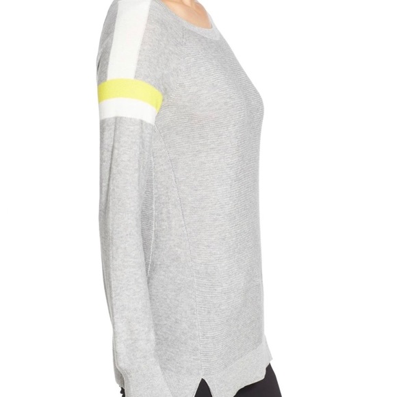 Trove Crewneck color block Sweater. Size M. - Picture 2 of 8